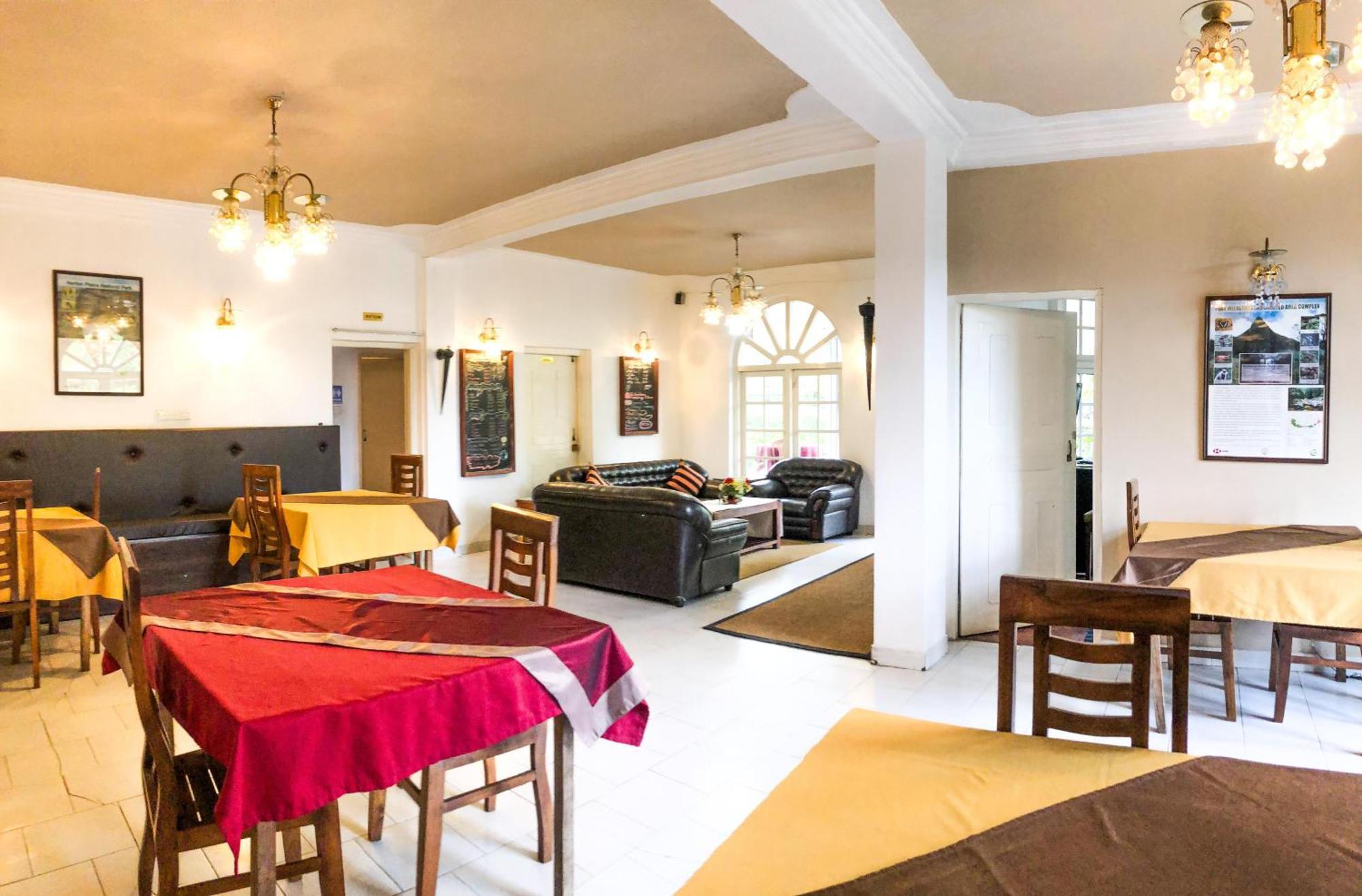 Suriya Guest Hotel Nuwara Eliya Ngoại thất bức ảnh