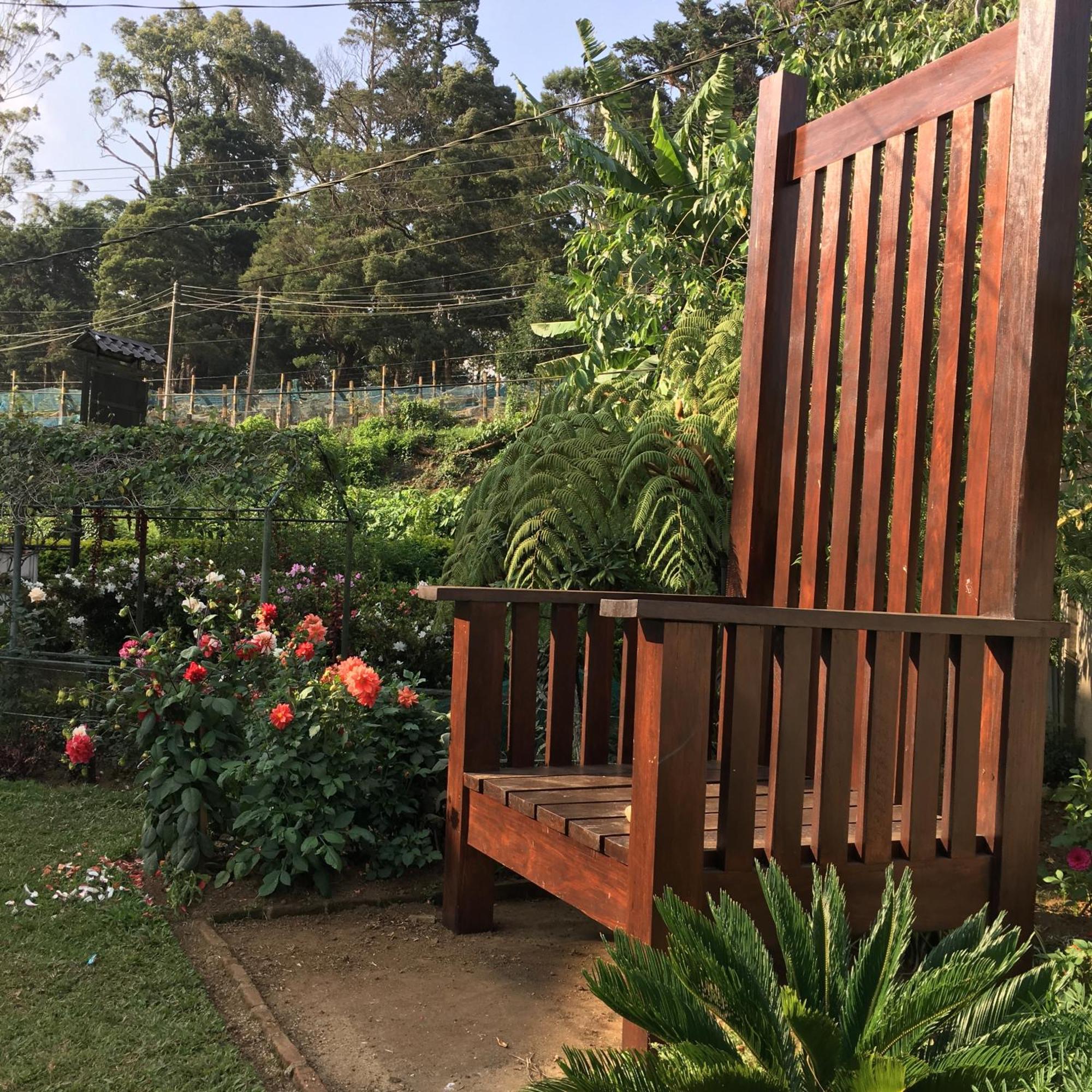 Suriya Guest Hotel Nuwara Eliya Ngoại thất bức ảnh