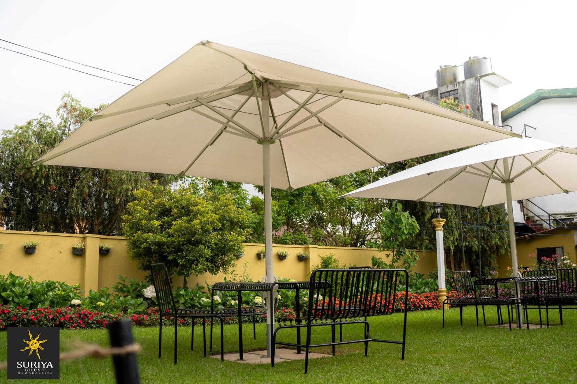 Suriya Guest Hotel Nuwara Eliya Ngoại thất bức ảnh