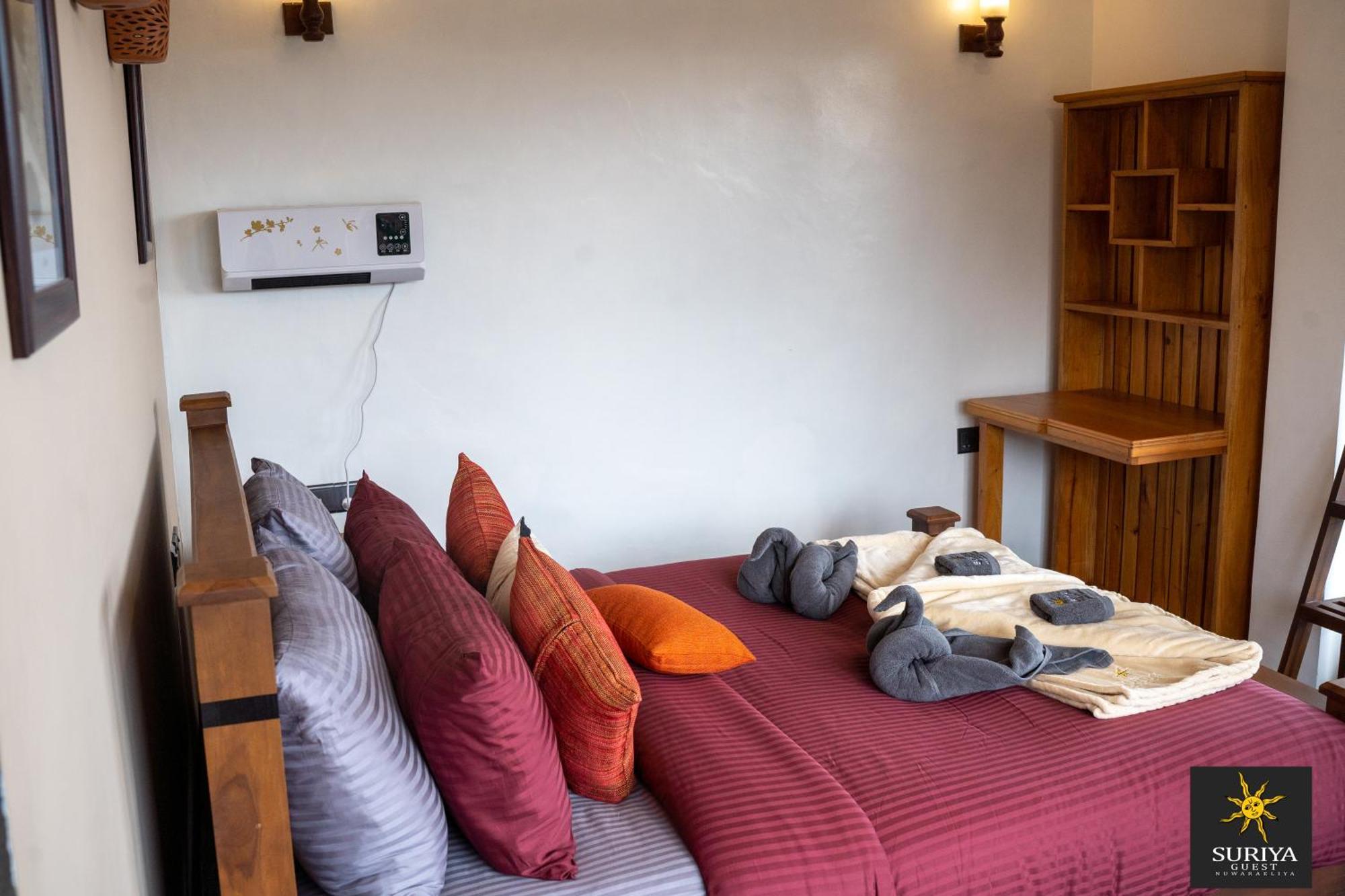Suriya Guest Hotel Nuwara Eliya Ngoại thất bức ảnh